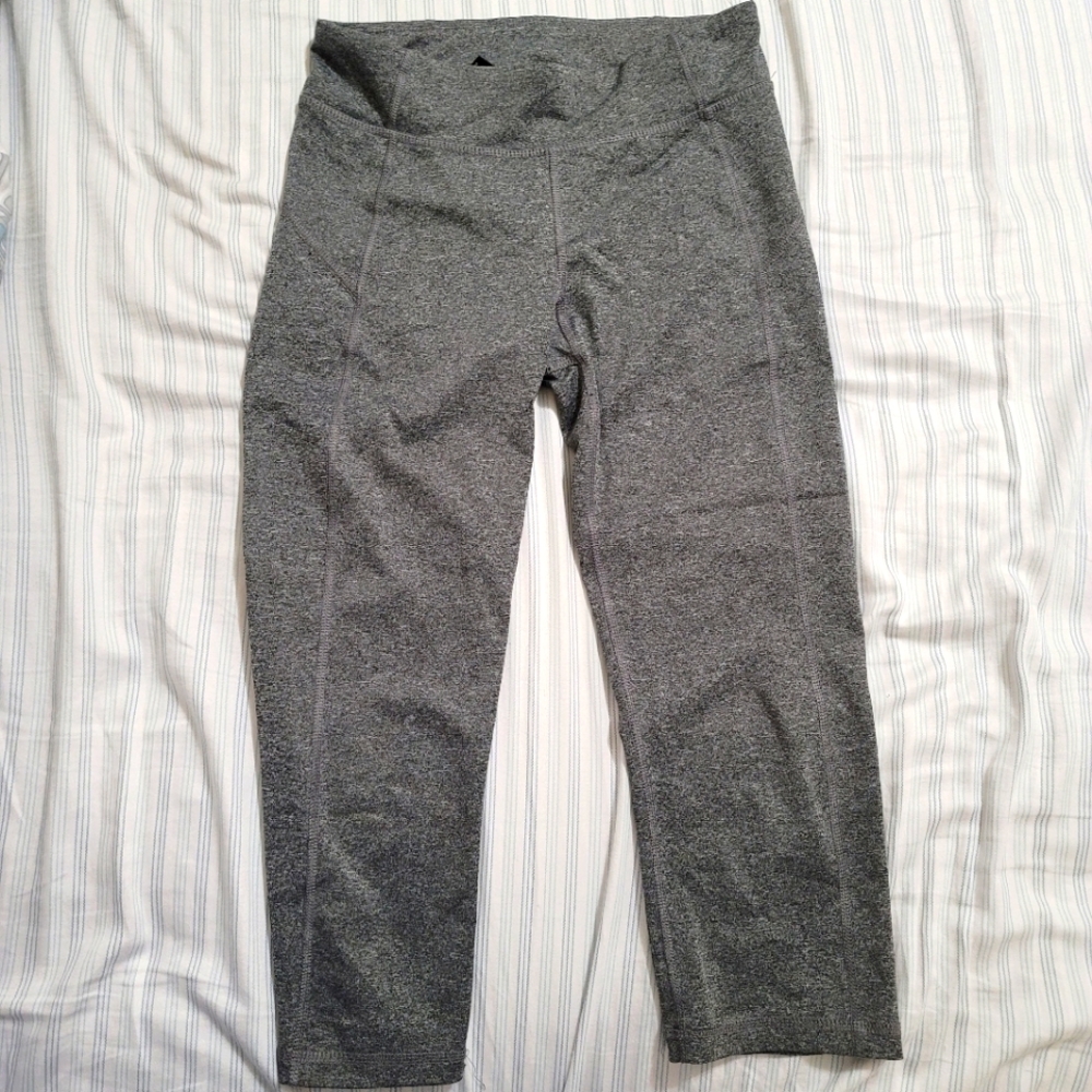 Aeropostale Live Love Dream Cropped Leggings